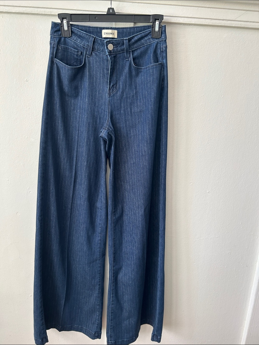 L'AGENCE Quincy Pinstriped Navy Wide-Leg Trouser Jean Denim Dark Wash Pants 23 - Picture 3 of 8